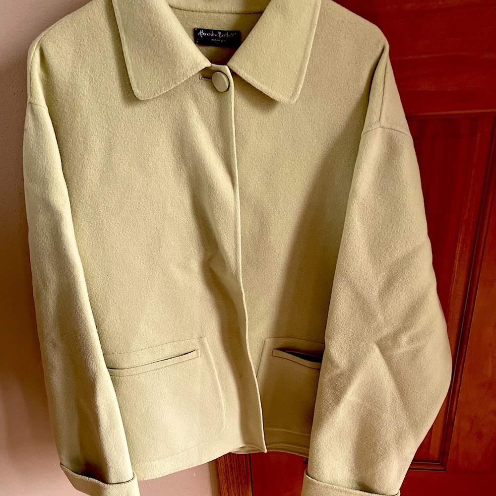 Women’s wool jacket, size 2X.Celery green. Soft. One button closure.see picture